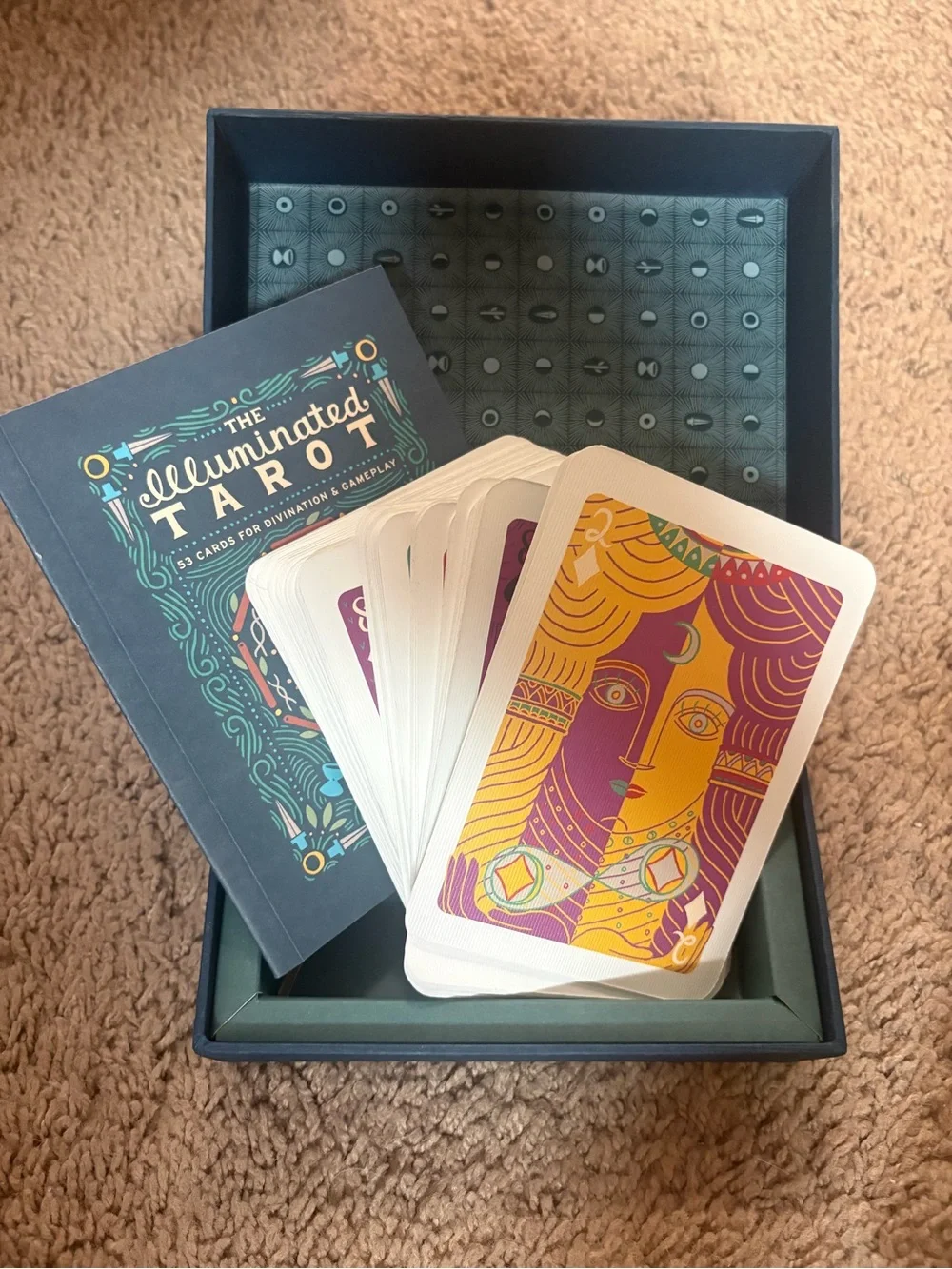 The Illuminated Tarot Deck